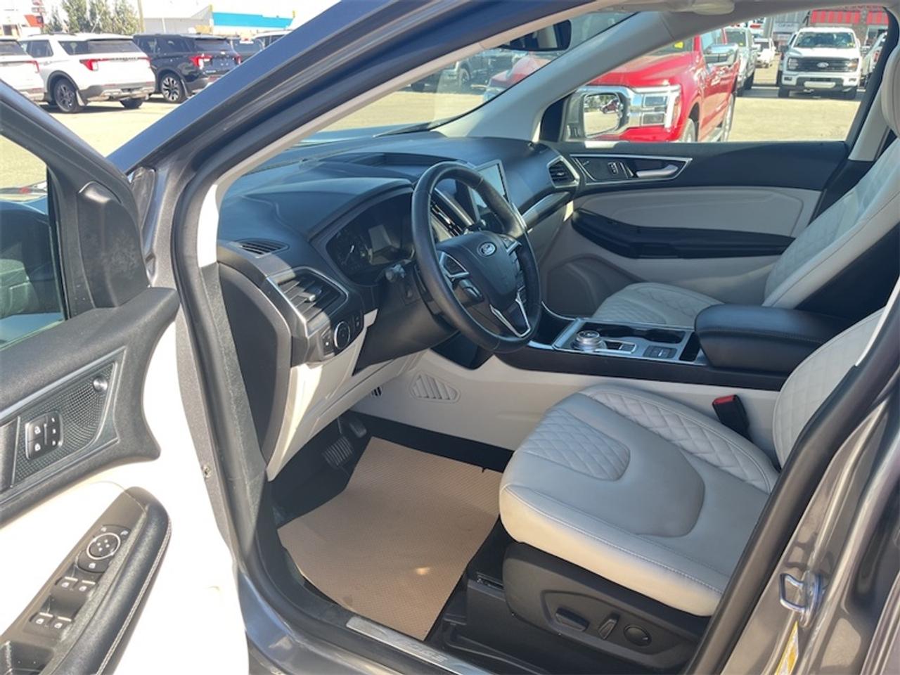 2024 Ford Edge Titanium  - Leather Seats -  Premium Audio Photo5