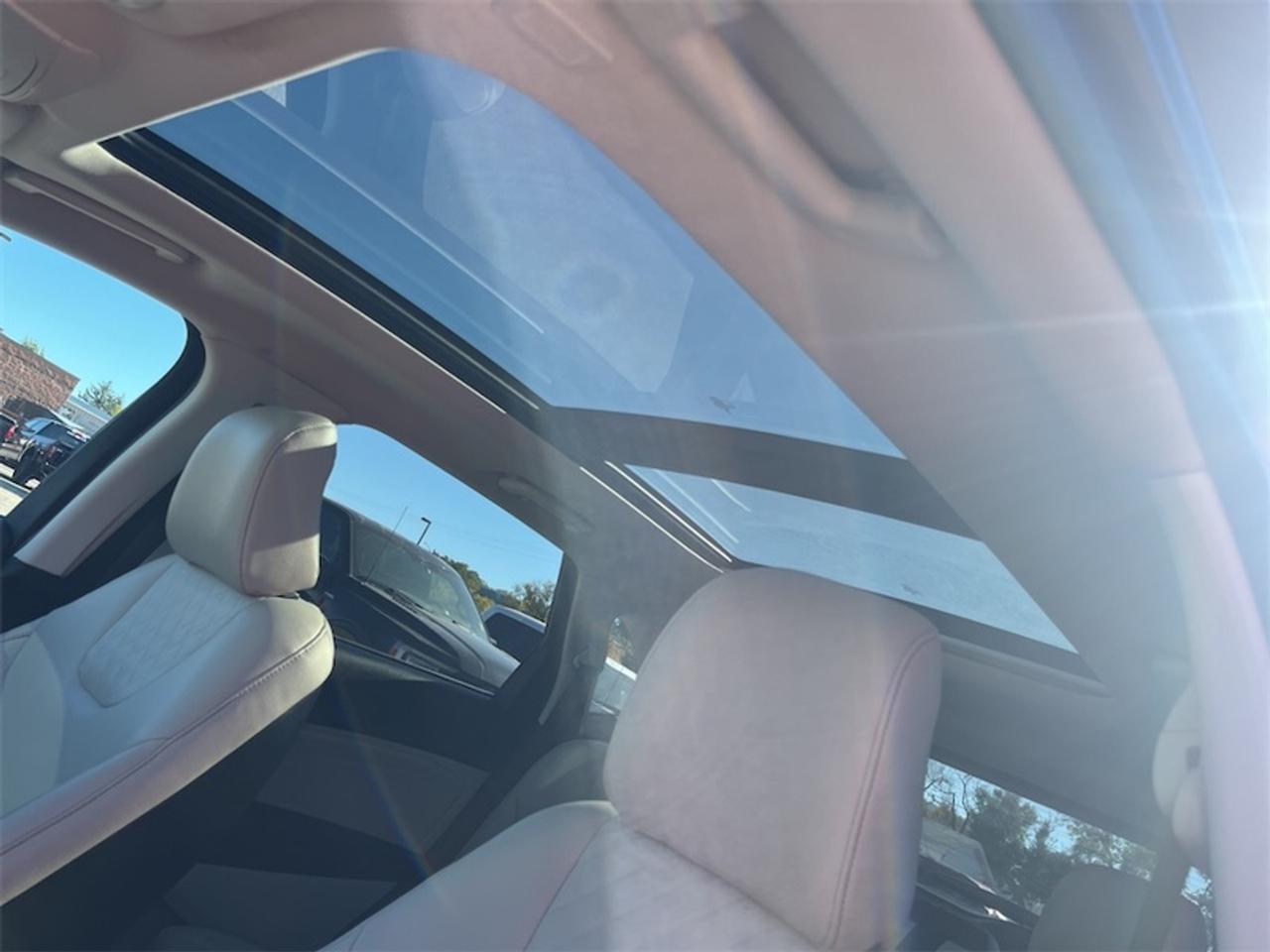 2024 Ford Edge Titanium  - Leather Seats -  Premium Audio Photo5