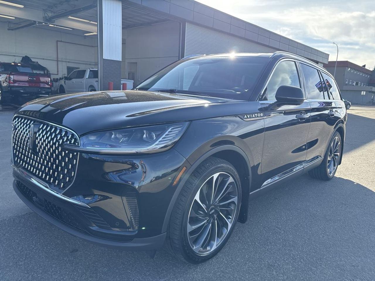 2025 Lincoln Aviator Reserve Photo1