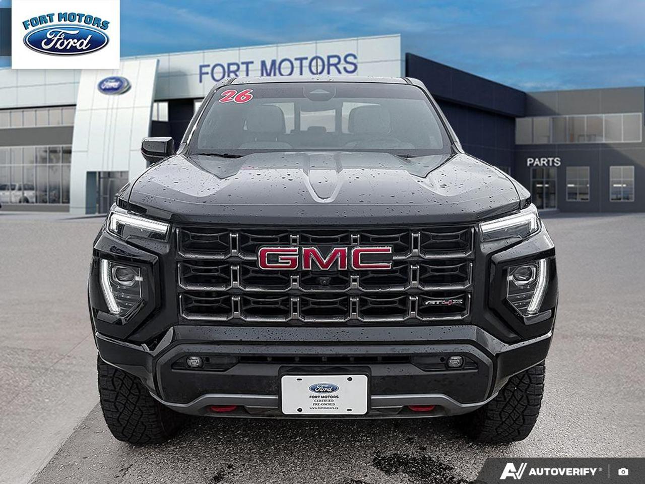 2026 GMC Canyon 4WD AT4 w/Leather Photo2