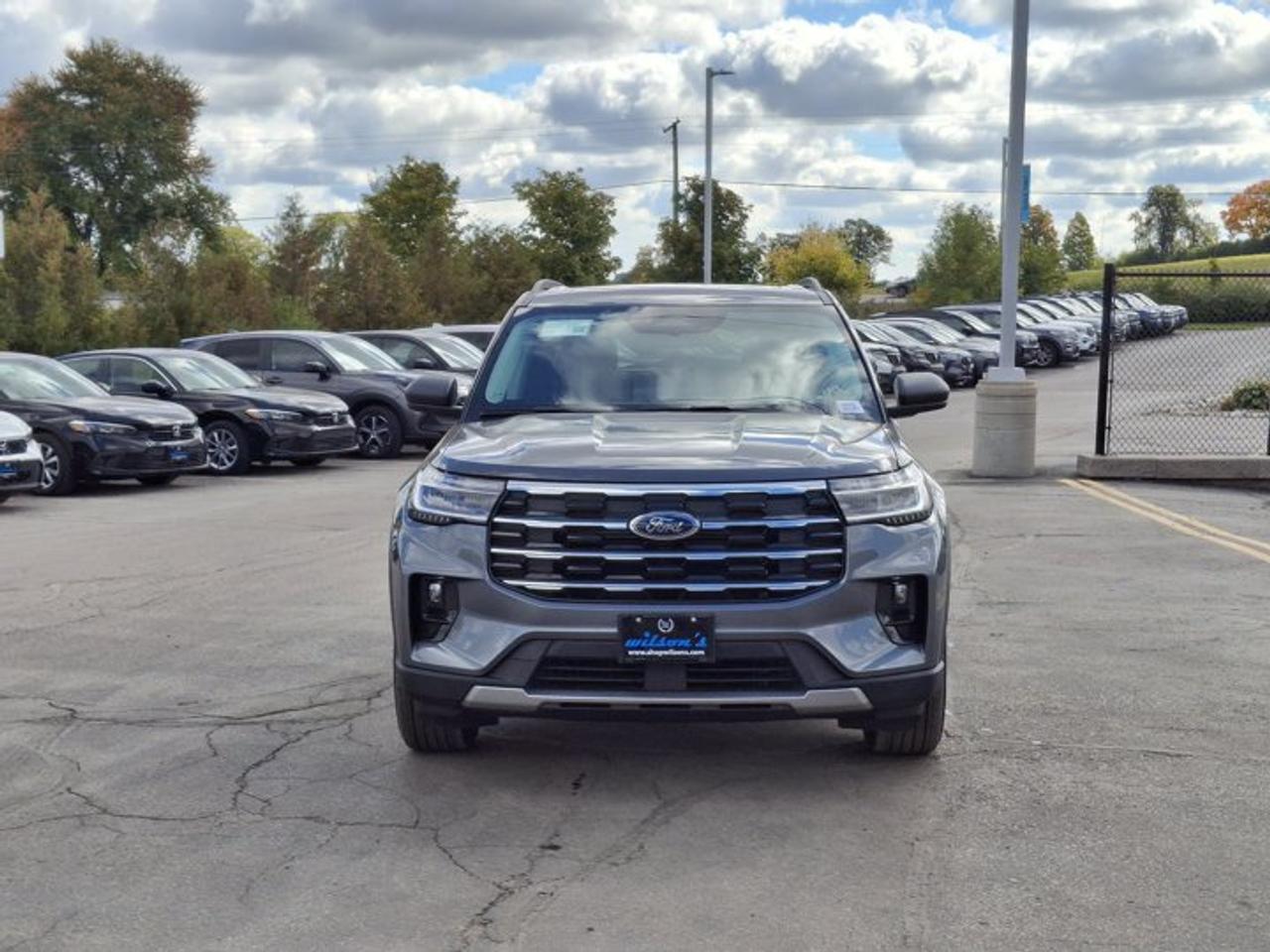 2026 Ford Explorer ACTIVE 4WD | Comfort PKG | 20" Alloys | Pano Sunroof | Activex Seats | Remote Start | Heated Wheel | Photo