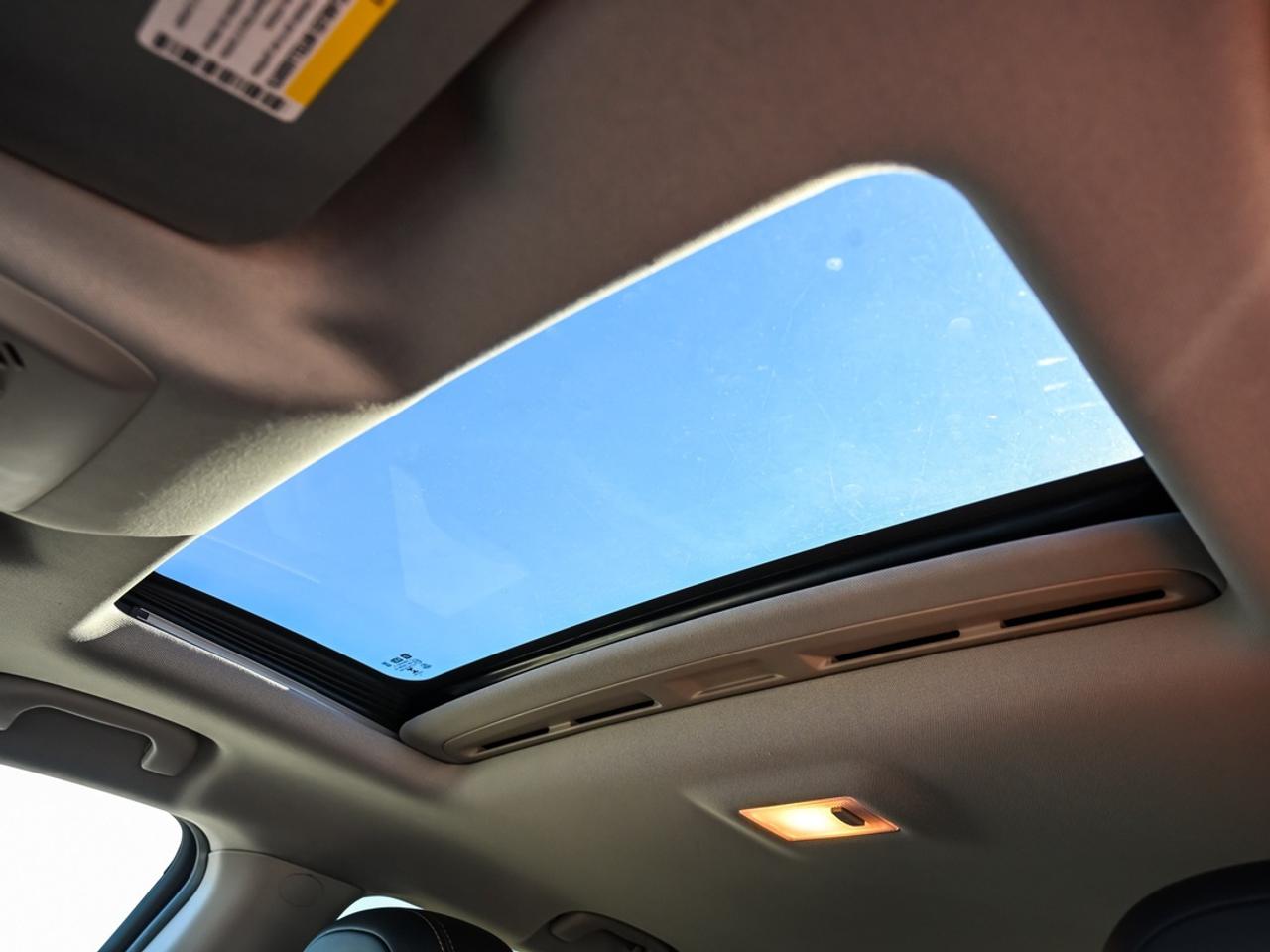 2019 Chevrolet Trax LT Photo