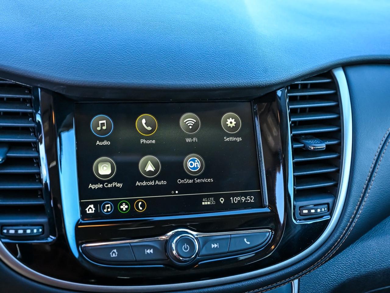 2019 Chevrolet Trax LT Photo