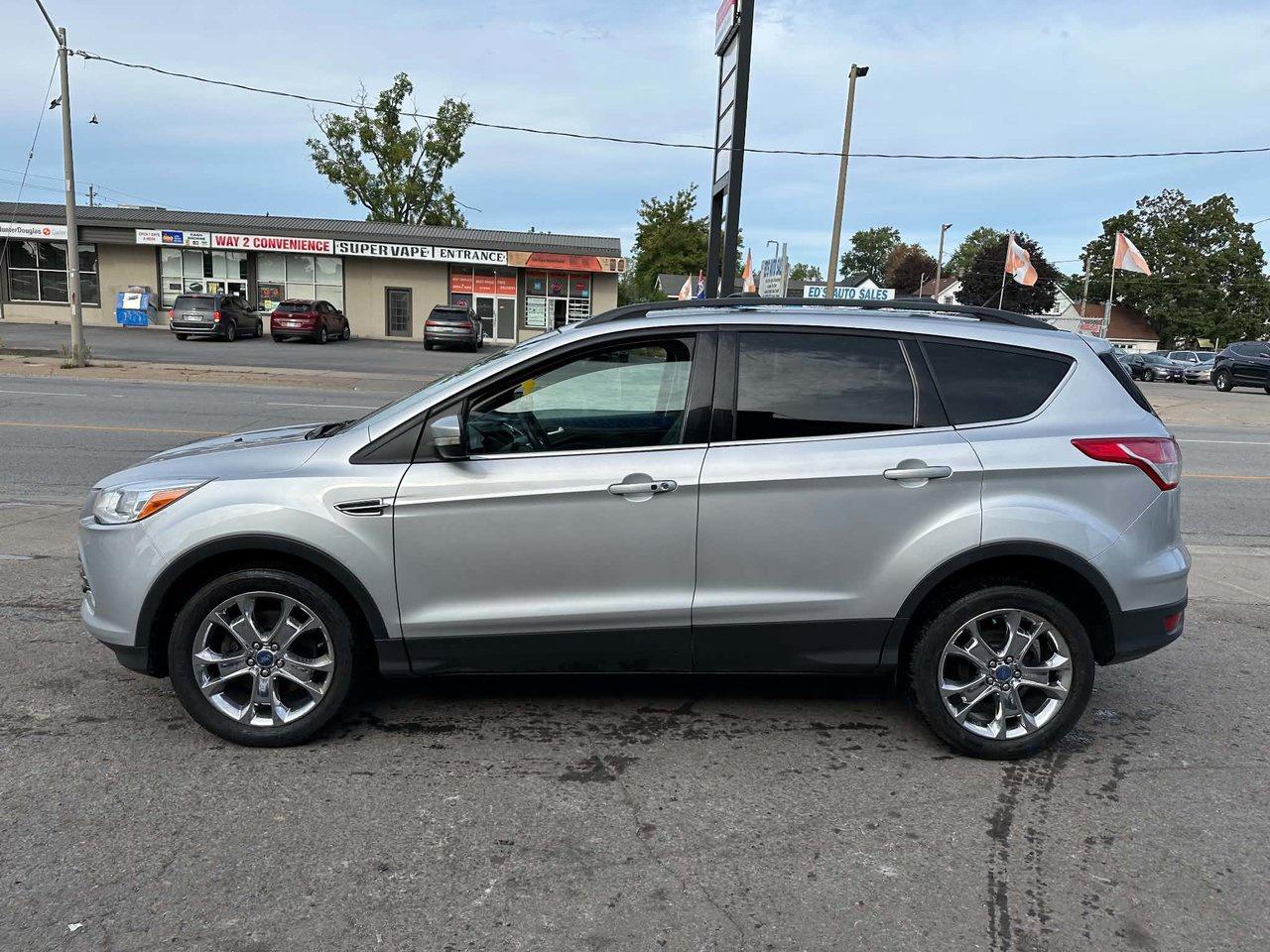 2013 Ford Escape SEL - Photo #11