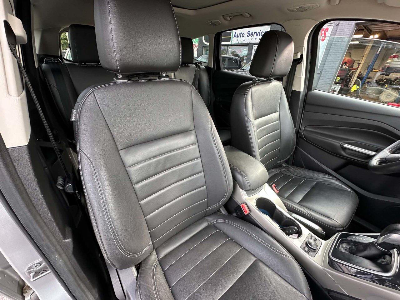 2013 Ford Escape SEL - Photo #16