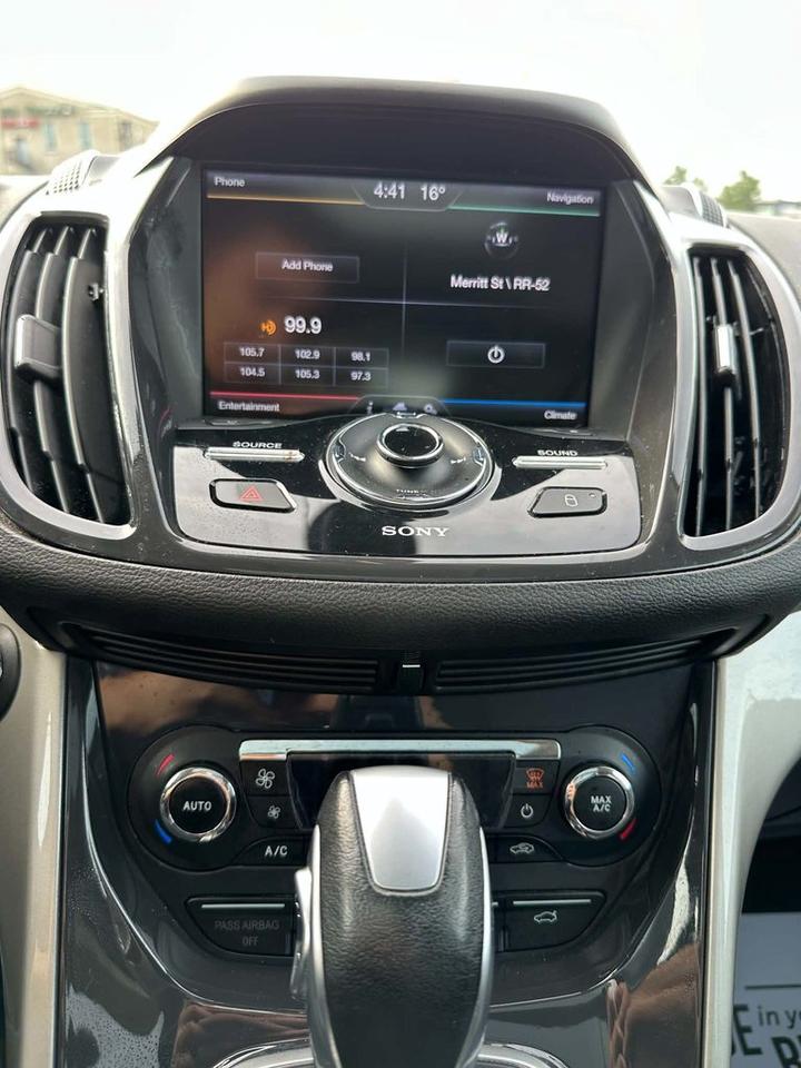 2013 Ford Escape SEL Photo