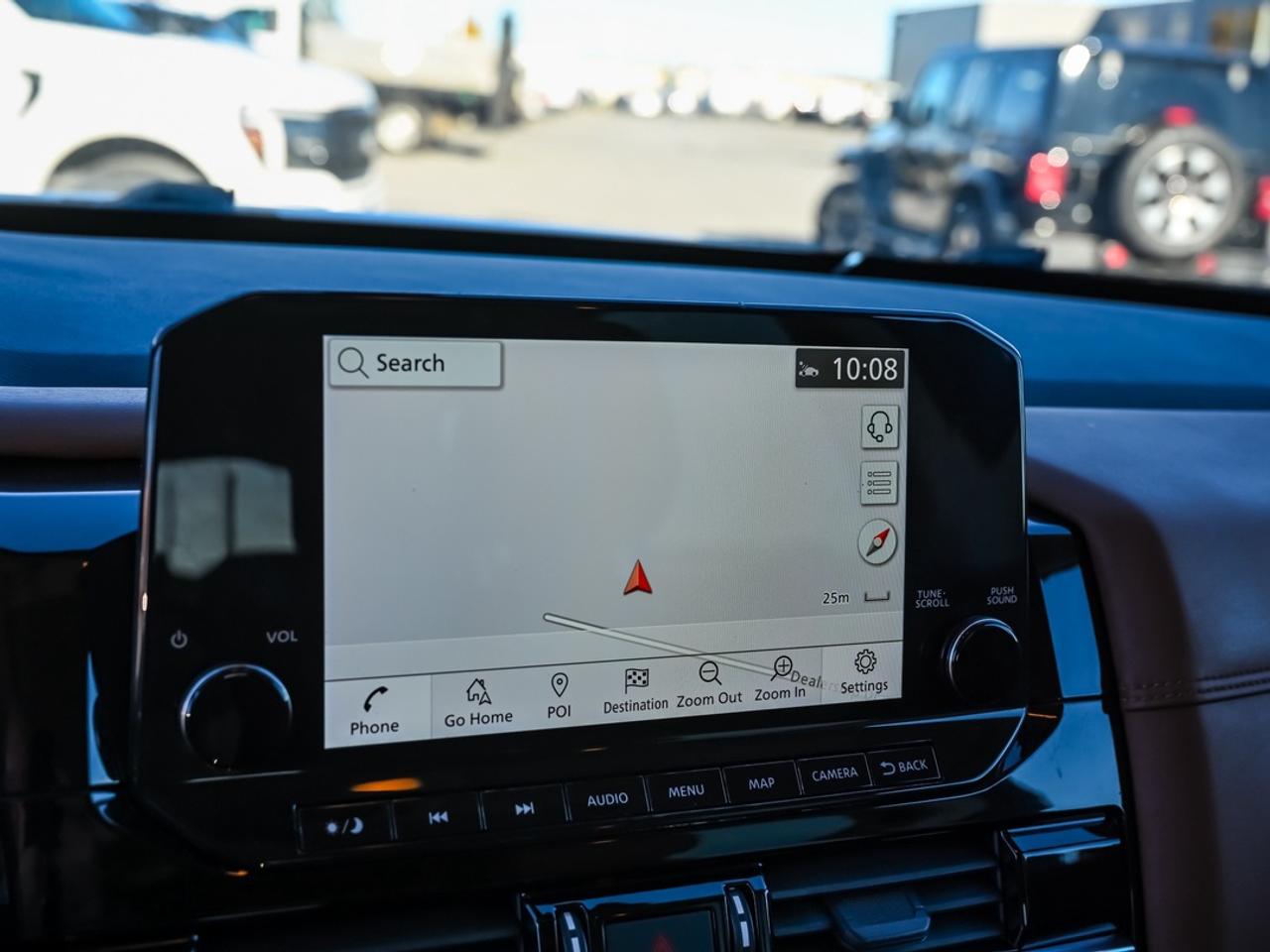 2022 Nissan Pathfinder Platinum Photo