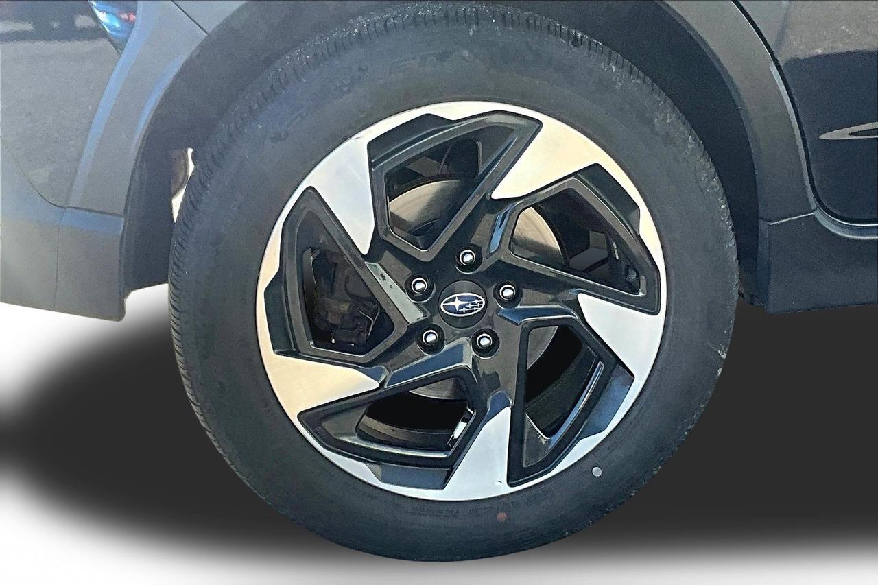 2024 Subaru XV Crosstrek Limited | Serviced Here Since New | AWD | Leather Photo