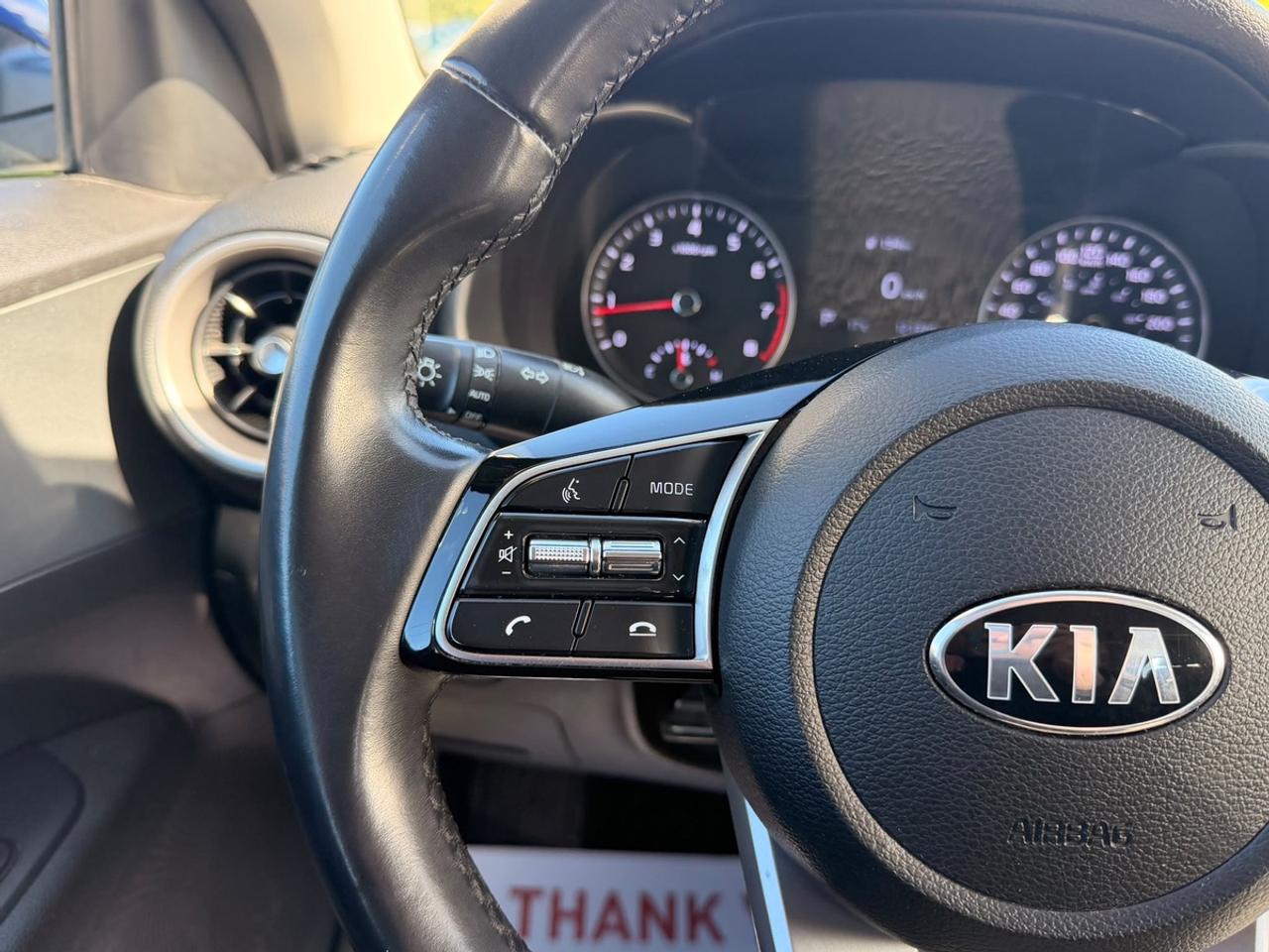 2021 Kia Forte LX Photo