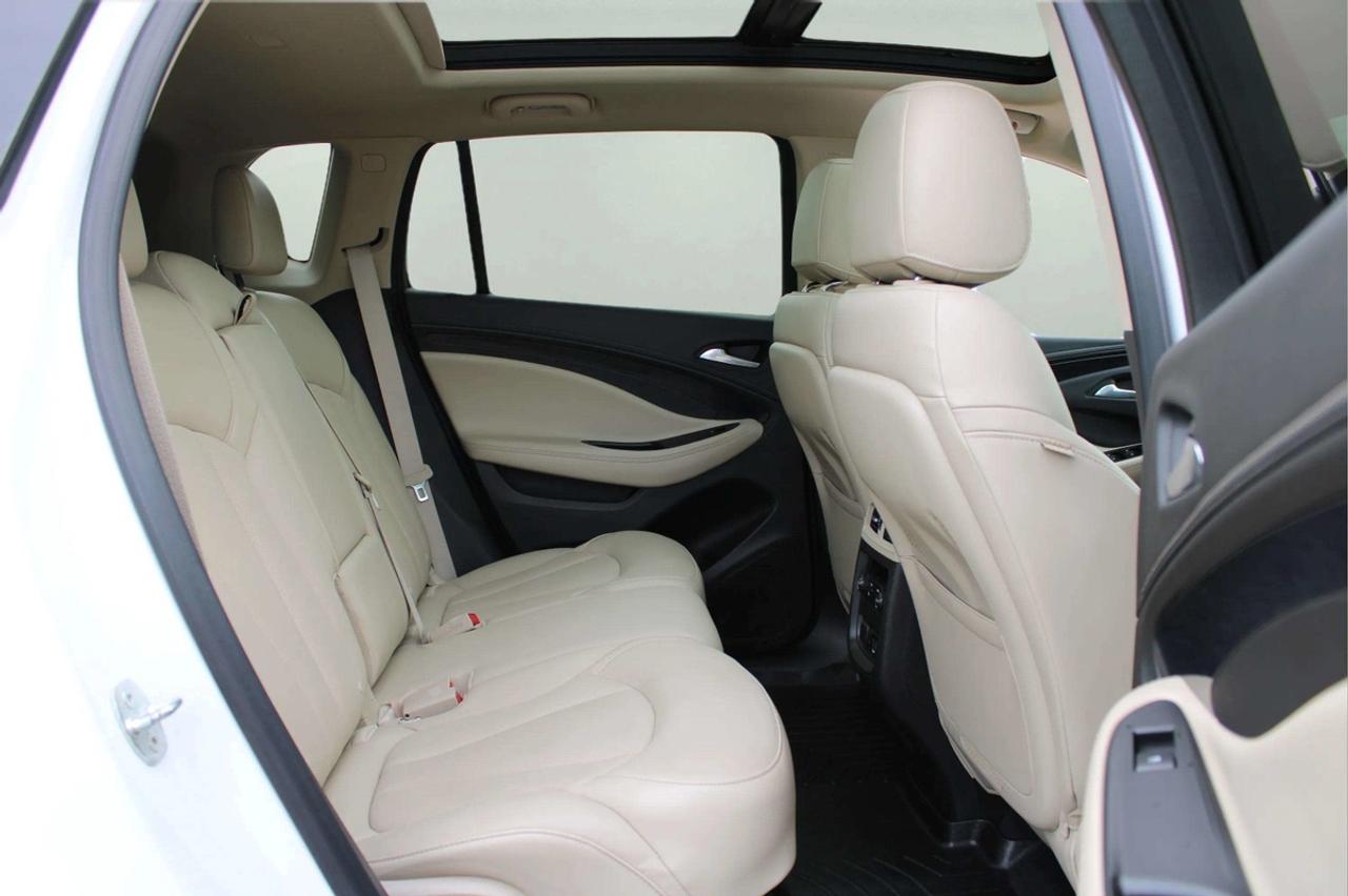 2017 Buick Envision Premium II Photo