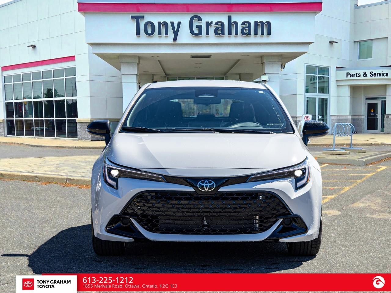 2027 Toyota Corolla Hatchback Photo