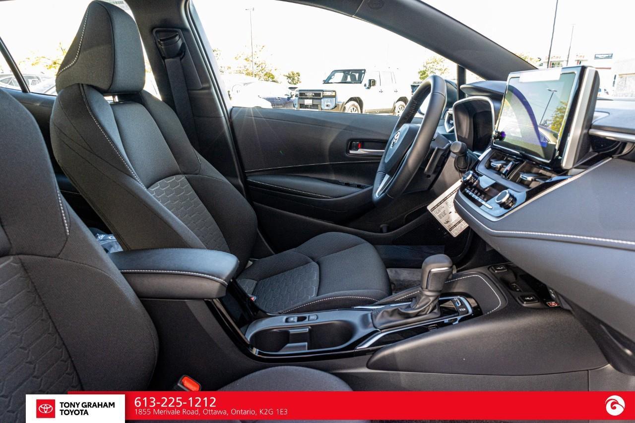 2027 Toyota Corolla Hatchback Photo