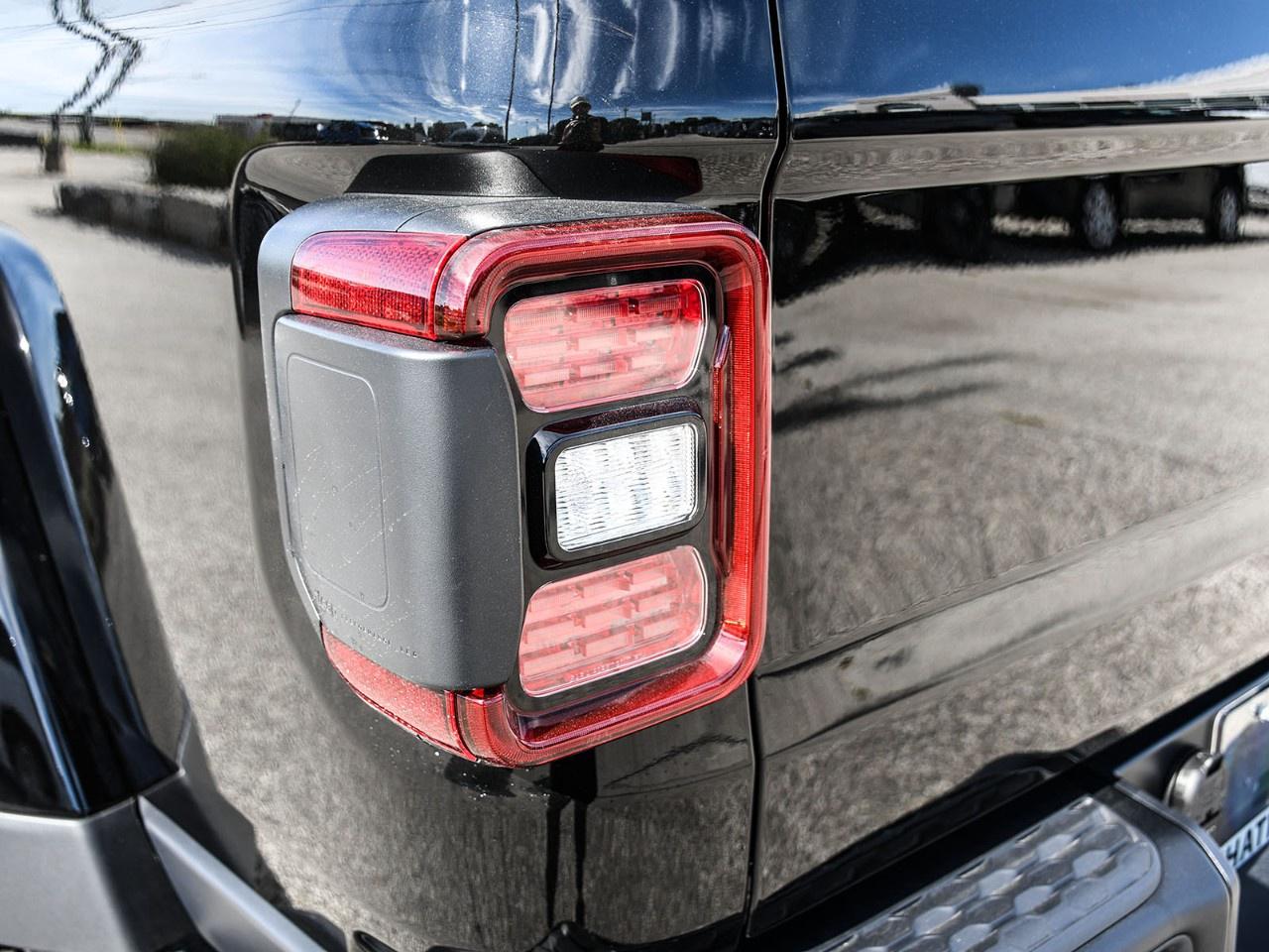 2027 Jeep Gladiator Mojave X 4x4 Photo