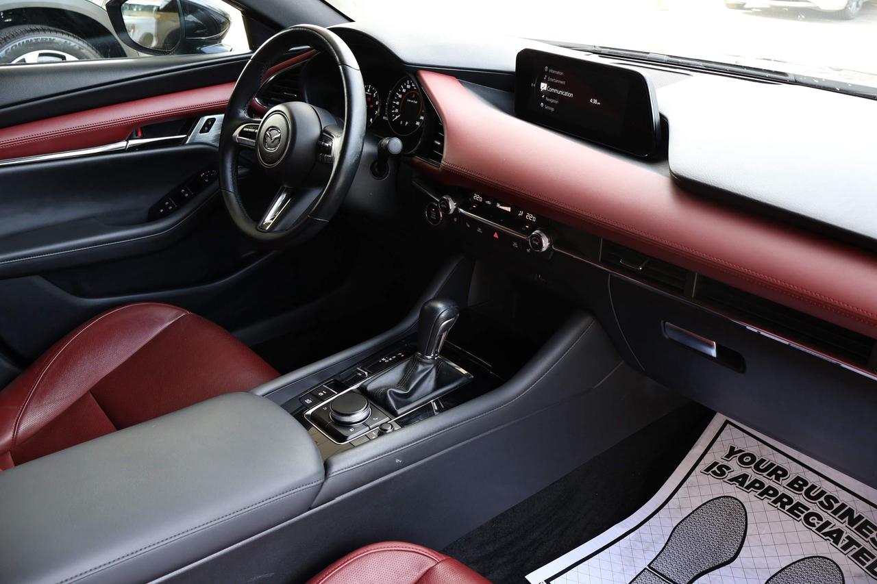 2021 Mazda MAZDA3 GT w/Turbo Photo