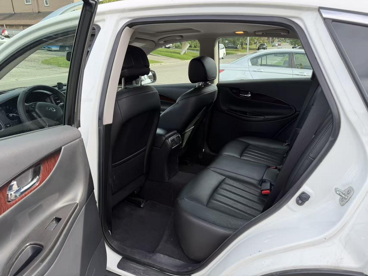 2016 Infiniti QX50 AWD 4DR Photo