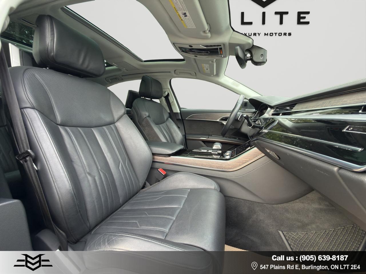 2019 Audi A8 L L - EXECUTIVE/DRIVER ASSISTANCE/REAR COMFORT/REAR CONNECTIVITY/EXTERIOR LIGHTING PACKAGE Photo