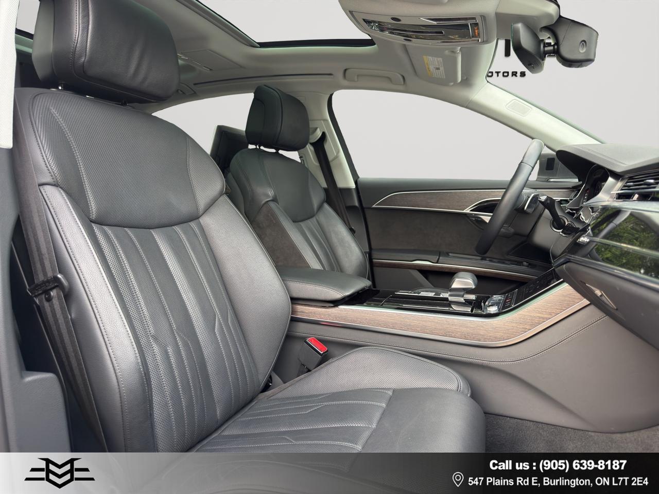 2019 Audi A8 L L - EXECUTIVE/DRIVER ASSISTANCE/REAR COMFORT/REAR CONNECTIVITY/EXTERIOR LIGHTING PACKAGE Photo