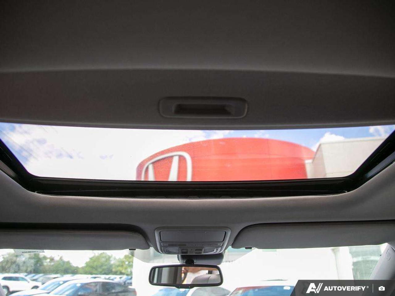 2016 Honda Odyssey EX-L Photo
