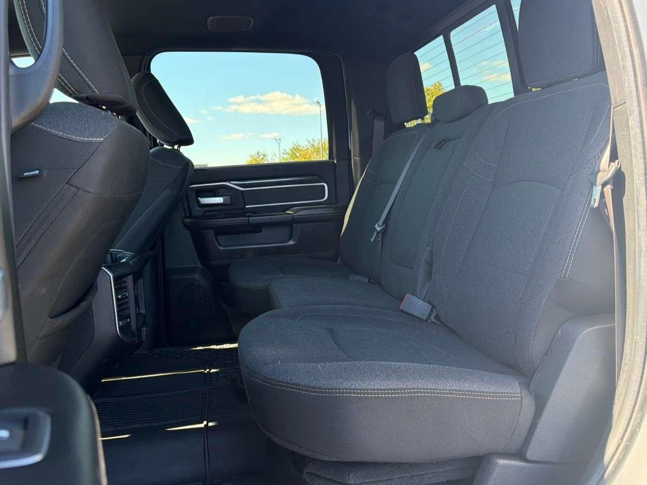 2019 RAM 2500 Big Horn 4x4 Crew Cab 6'4 Box Photo