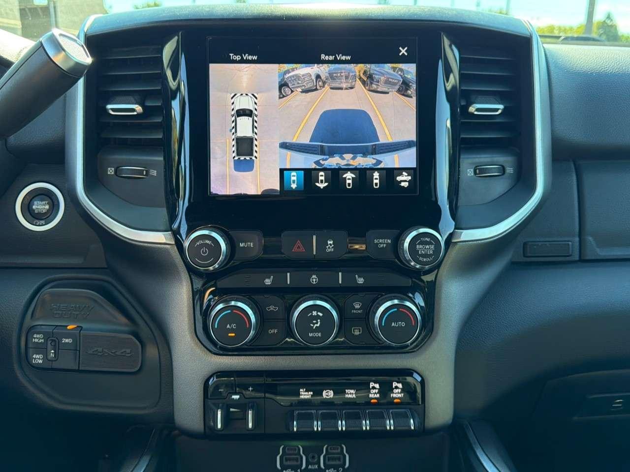 2019 RAM 2500 Big Horn 4x4 Crew Cab 6'4 Box Photo