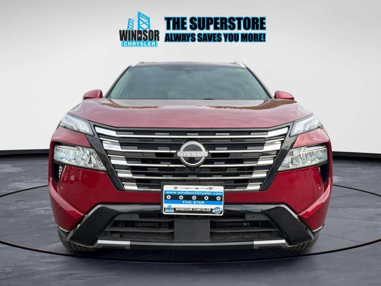 2024 Nissan Rogue AWD Platinum Photo5