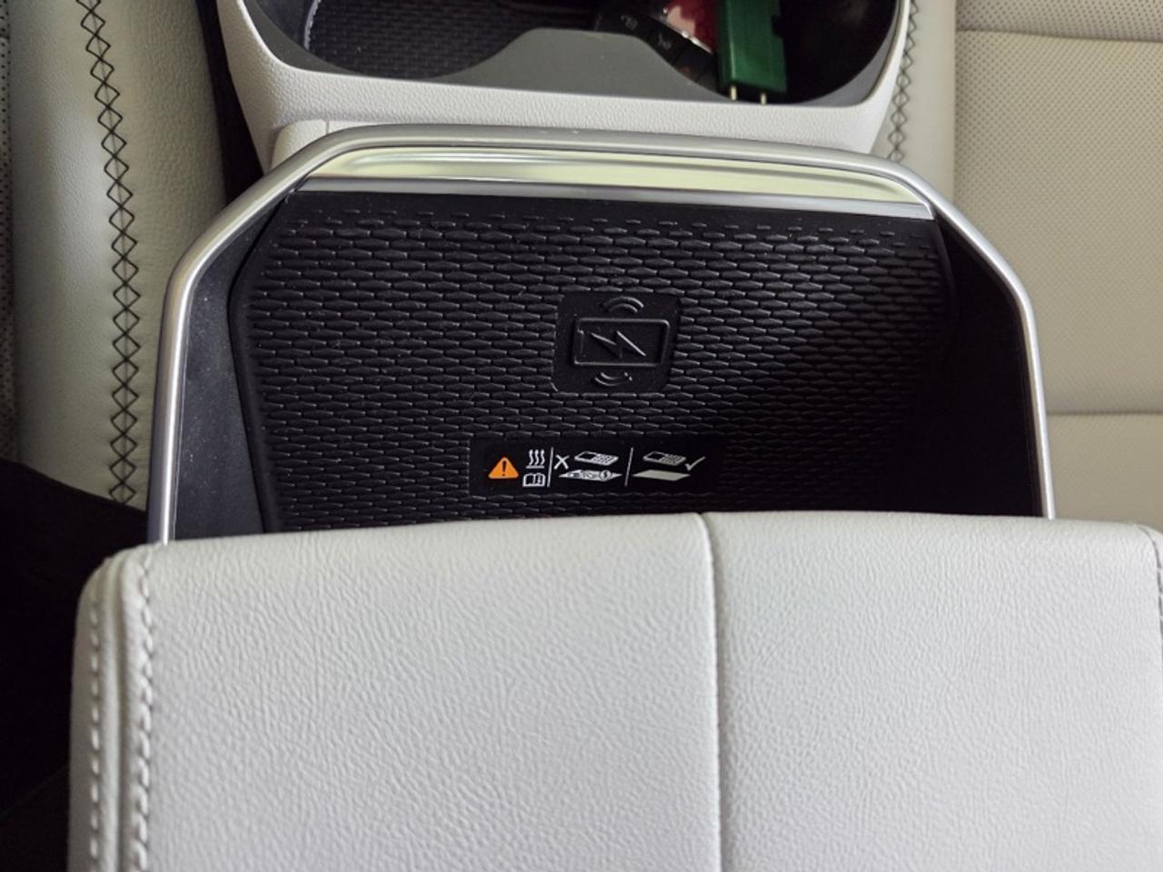 2026 GMC Terrain Denali  - Sunroof -  Cooled Seats Photo