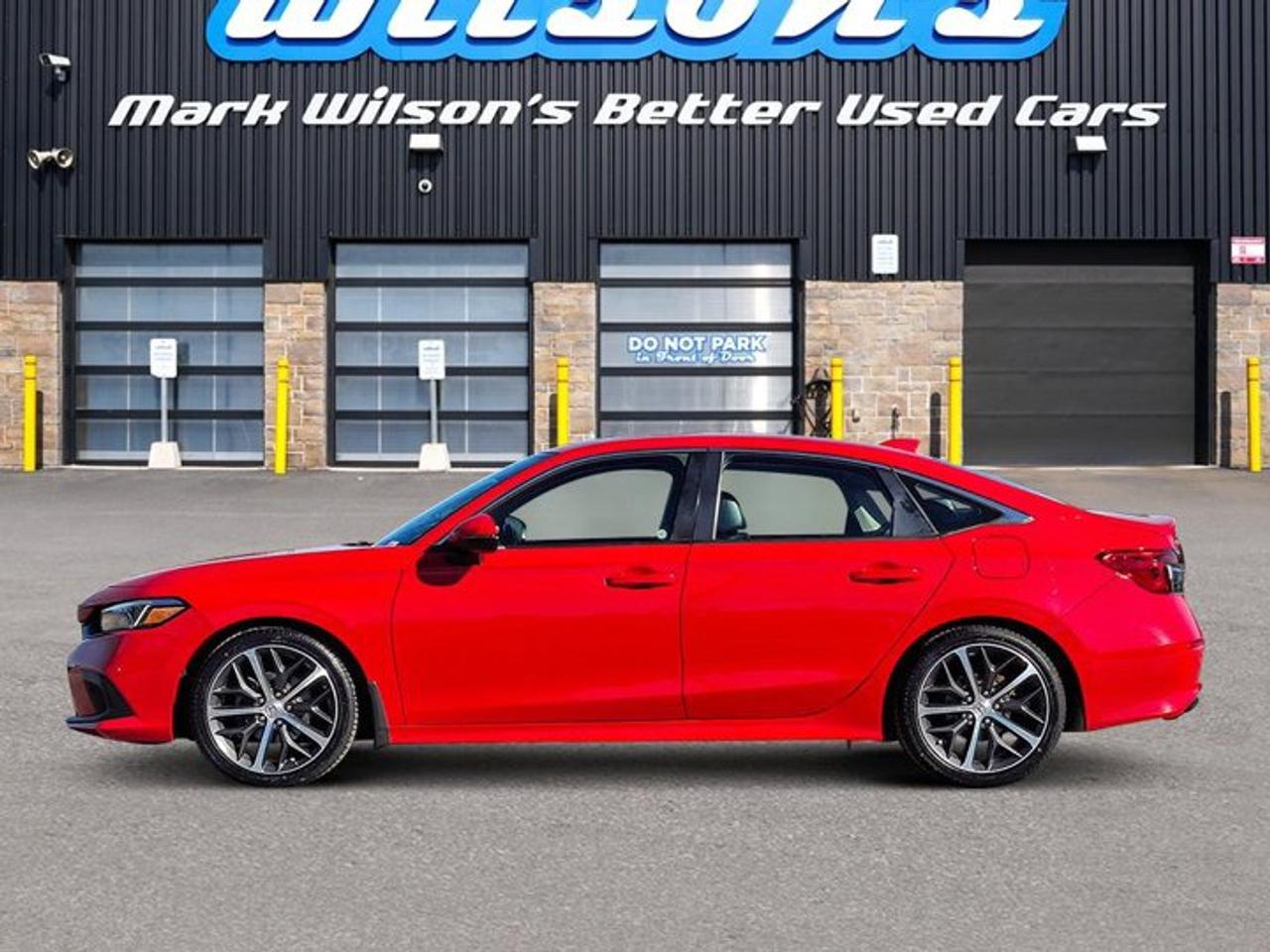 2022 Honda Civic Sedan Touring | Leather | Sunroof | Heated Seats + Steering | Adaptive Cruise | CarPlay + Android & More ! Photo5