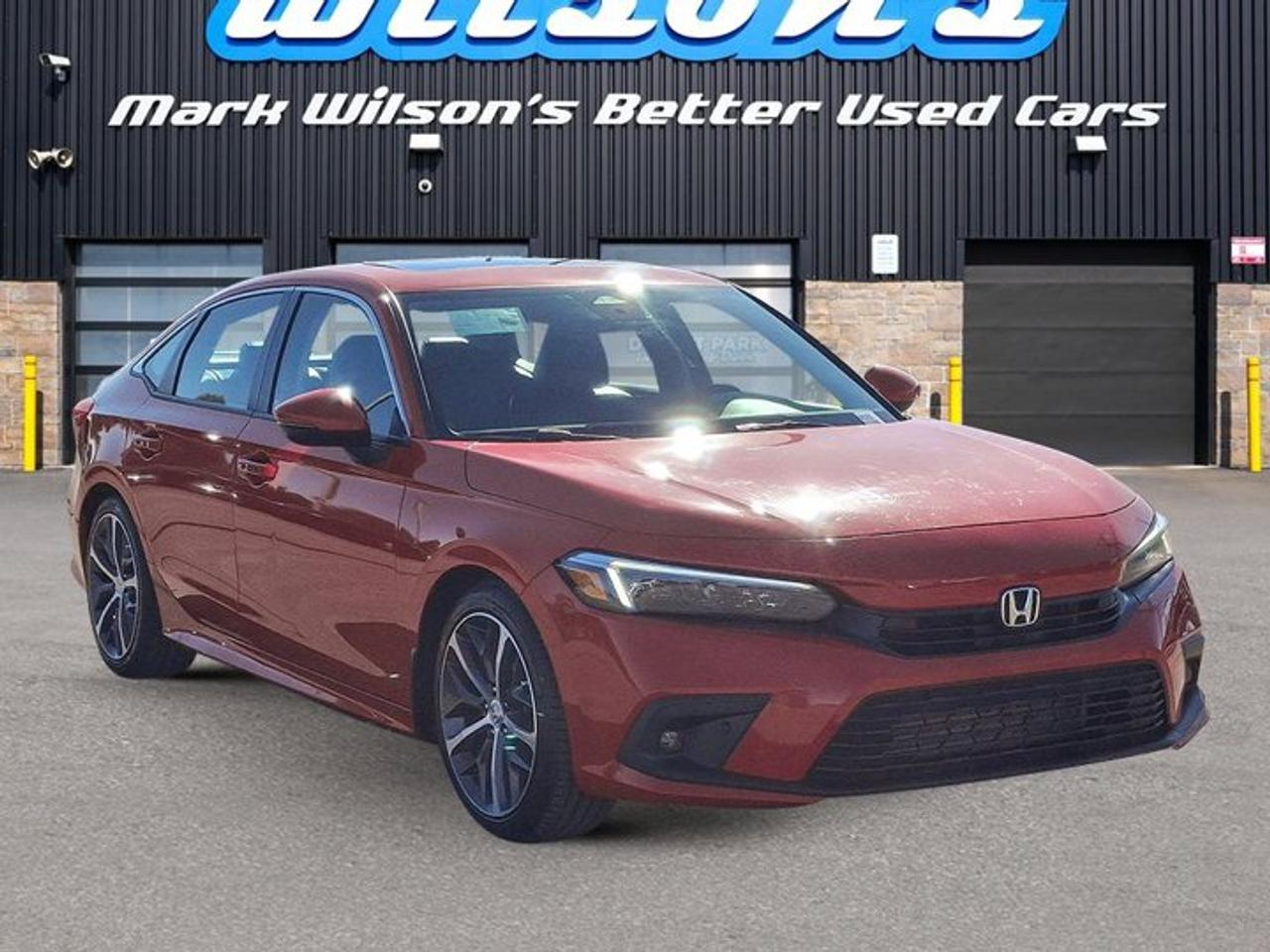 2022 Honda Civic Sedan Touring | Leather | Sunroof | Heated Seats + Steering | Adaptive Cruise | CarPlay + Android & More ! Photo