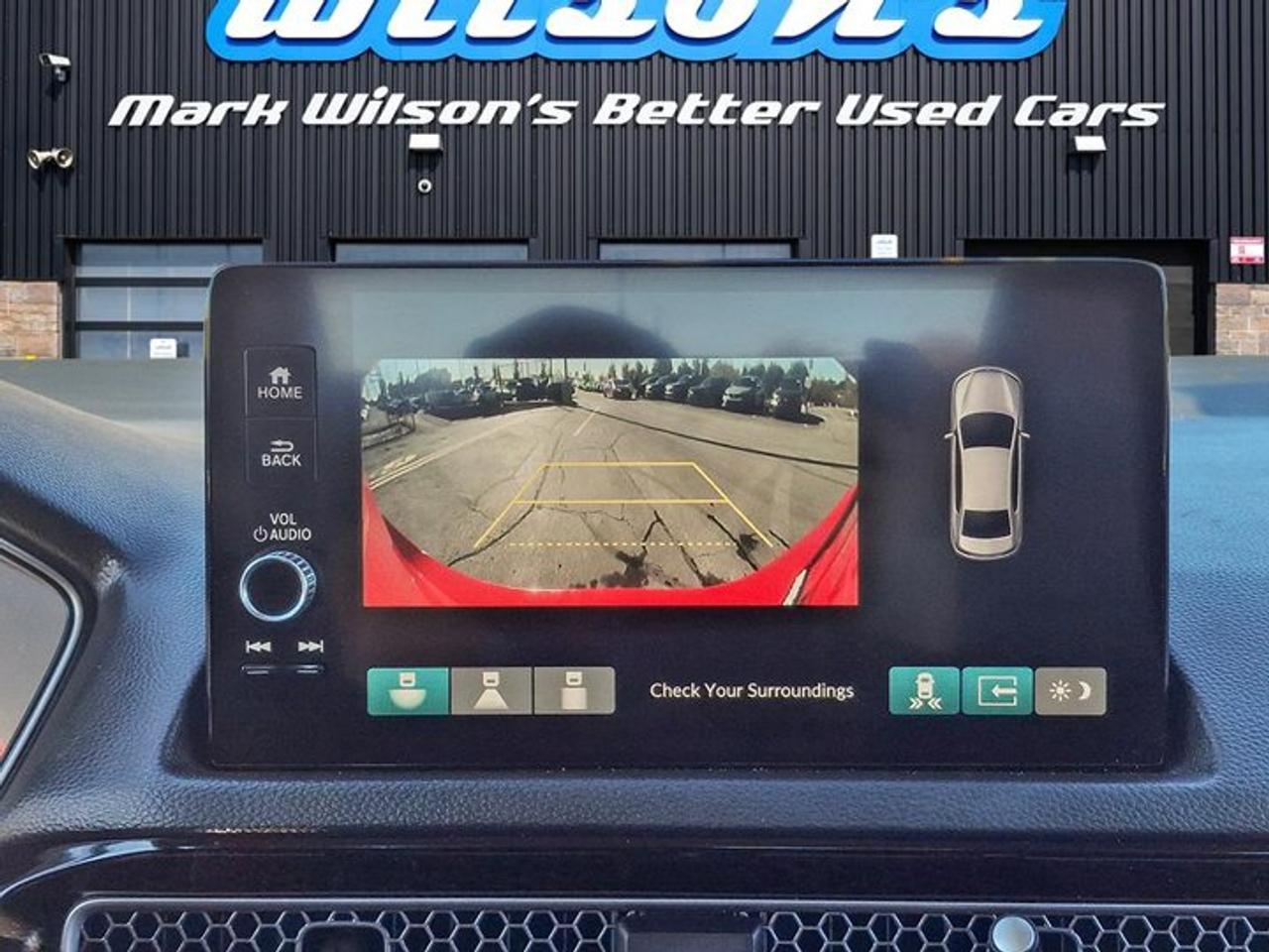 2022 Honda Civic Sedan Touring | Leather | Sunroof | Heated Seats + Steering | Adaptive Cruise | CarPlay + Android & More ! Photo