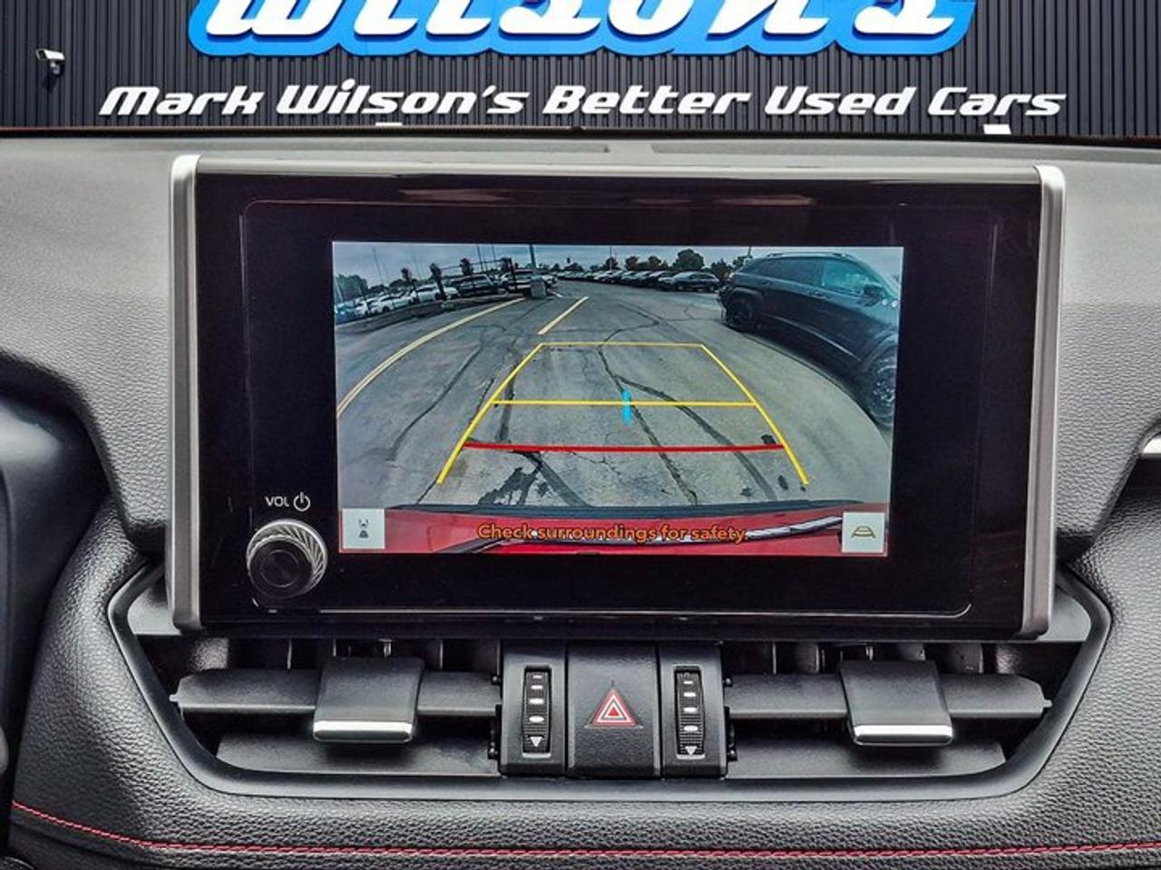 2025 Toyota RAV4 Plug-In Hybrid XSE AWD | Leather | Sunroof | Heated Seats | Adaptive Cruise | CarPlay + Android | Rear Cam & More ! Photo
