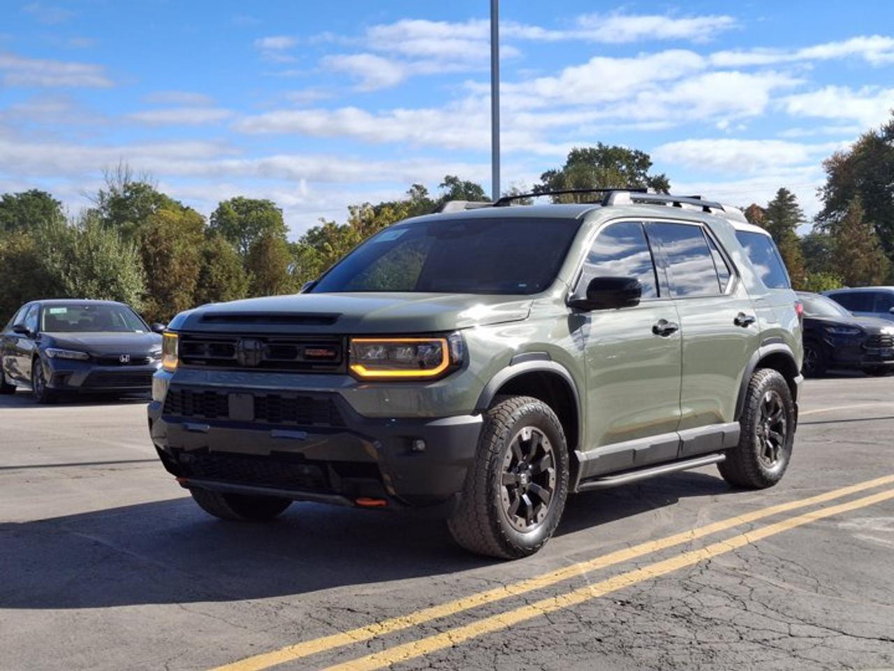 2026 Honda Passport TrailSport Touring | Leather | Sunroof | Roof Carrier | BOSE Audio | Heated + Vented Seats | 360 Cam Photo