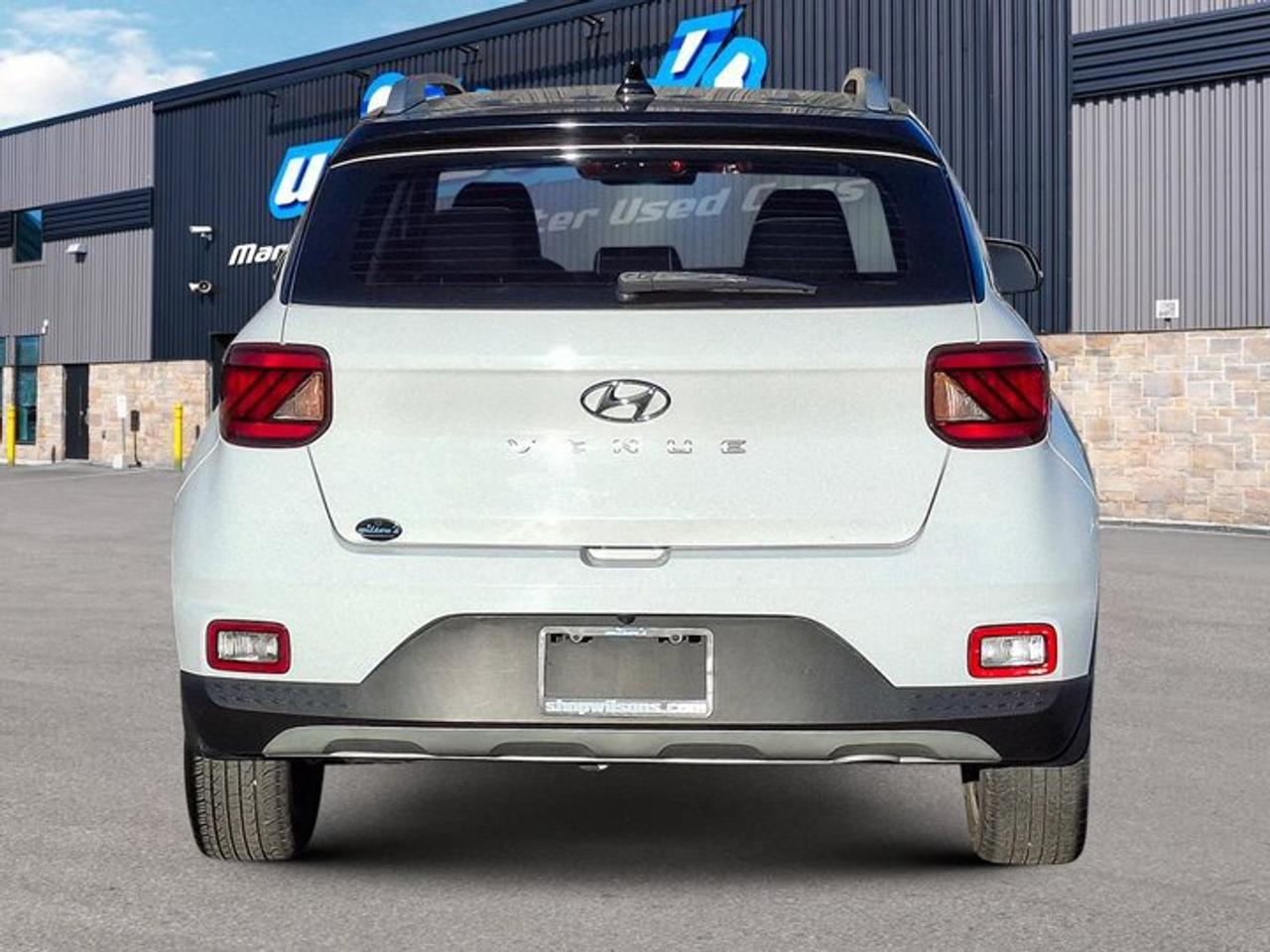 2020 Hyundai Venue Ultimate | Two Tone | Sunroof | Navi | Heated Seats + Steering | CarPlay + Android Auto | and More ! Photo4