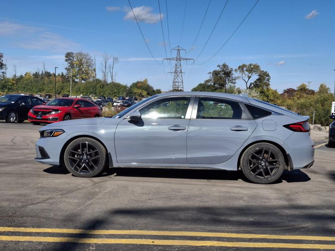 2022 Honda Civic Hatchback Sport Touring | 6-Speed Manual | Leather | Sunroof | Nav | Power Seat | Adaptive Cruise | and More ! Photo1