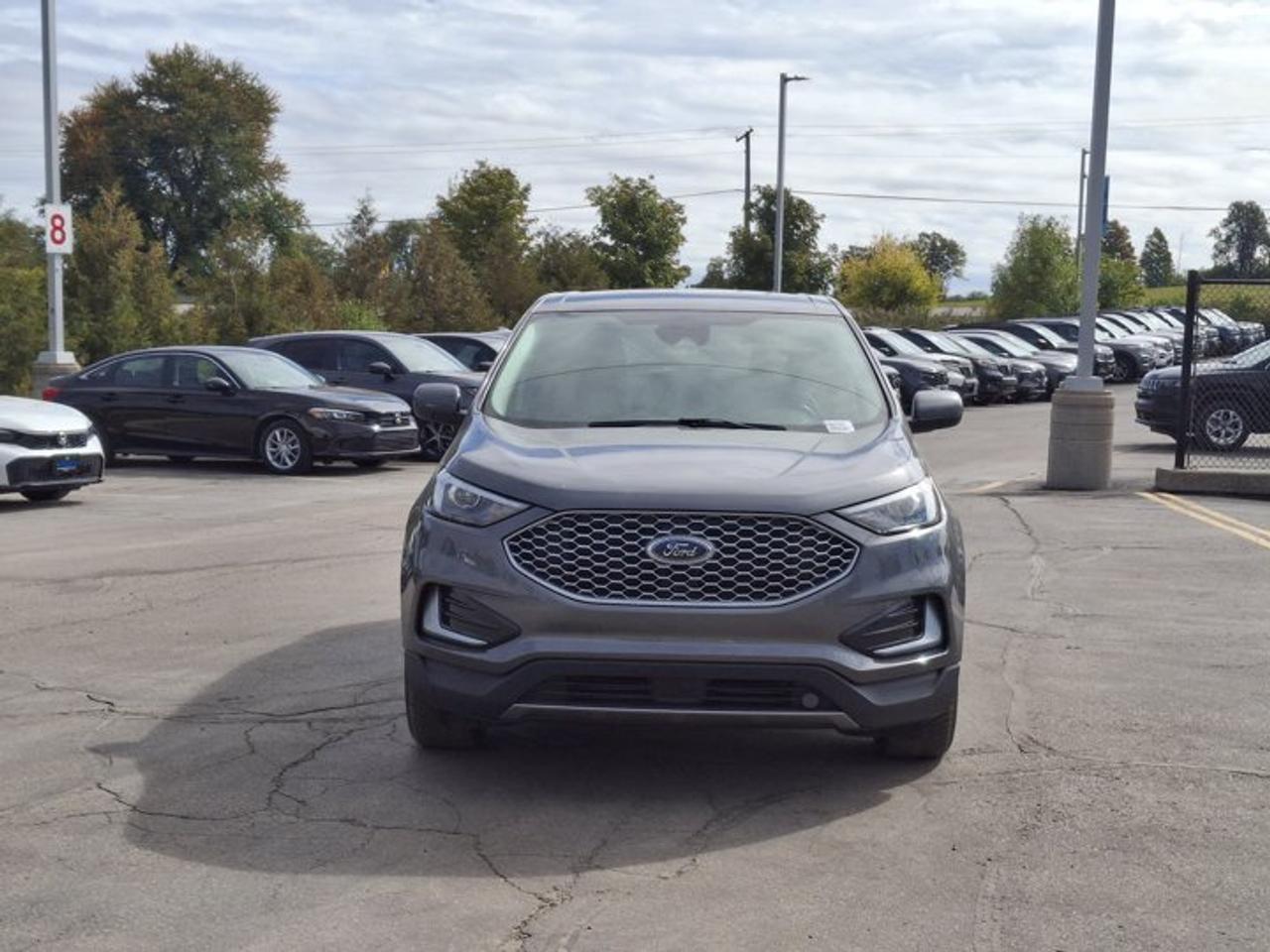 2023 Ford Edge SEL AWD | Leather | Heated Seats + Steering | Co-Pilot 360 | Remote Start | Power Liftgate and More! Photo