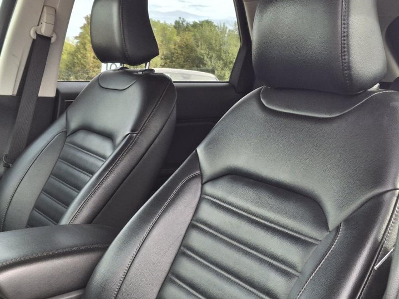 2023 Ford Edge SEL AWD | Leather | Heated Seats + Steering | Co-Pilot 360 | Remote Start | Power Liftgate and More! Photo