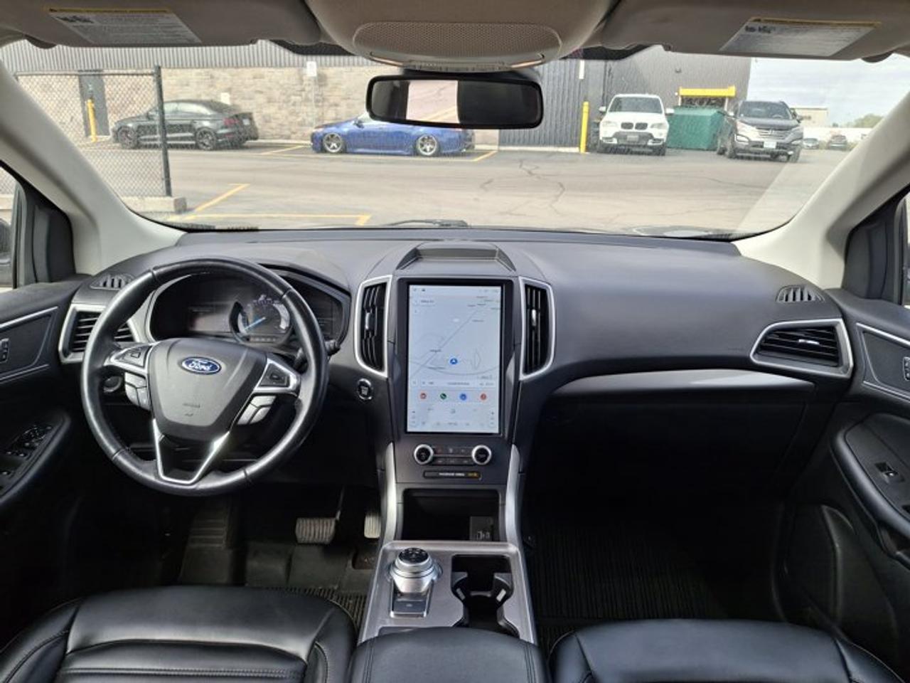2023 Ford Edge SEL AWD | Leather | Heated Seats + Steering | Co-Pilot 360 | Remote Start | Power Liftgate and More! Photo