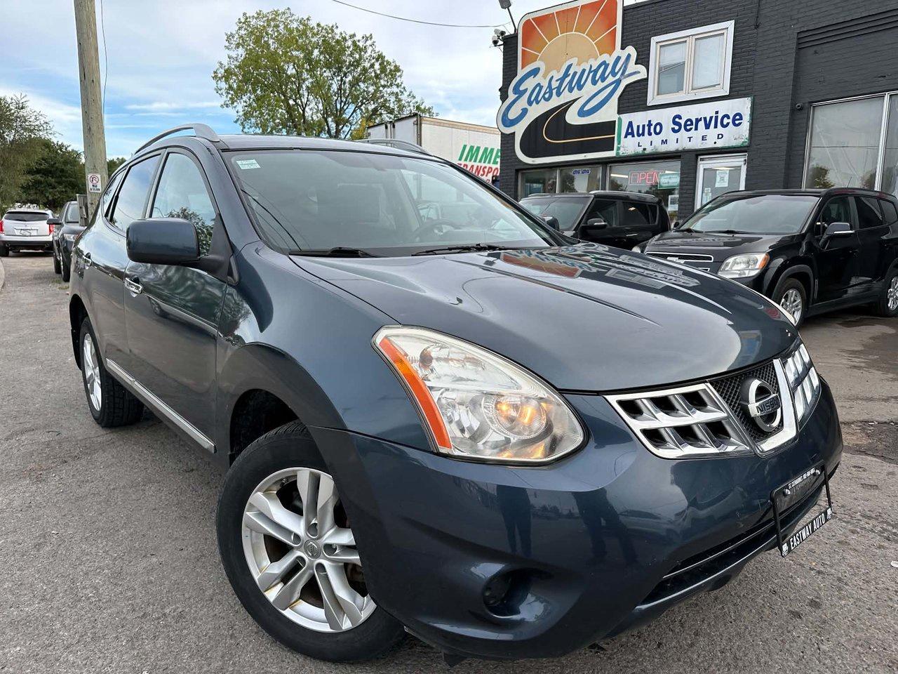 2013 Nissan Rogue SV - Photo #1