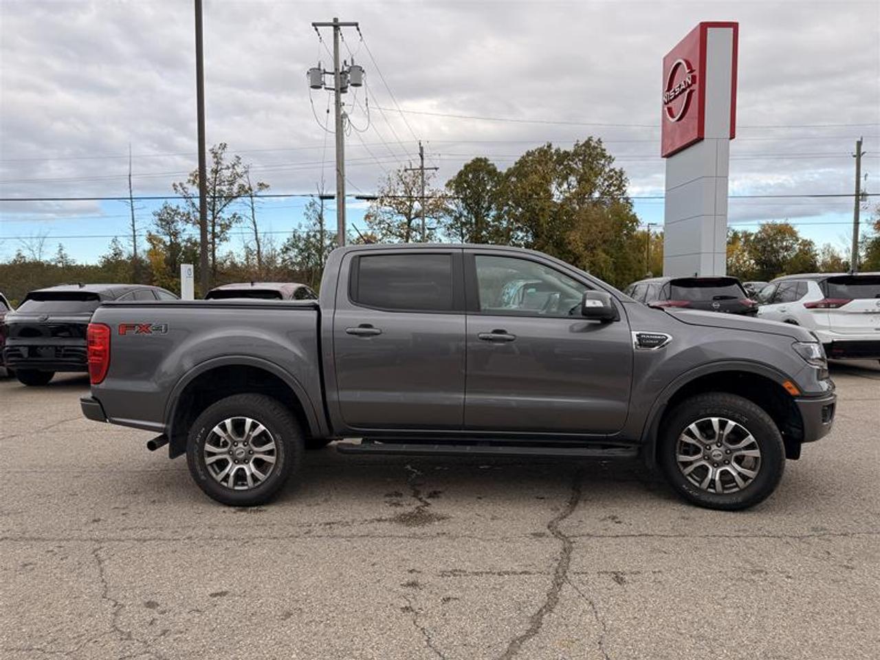 2023 Ford Ranger 4x4 Supercrew Lariat 126"" WB Photo3