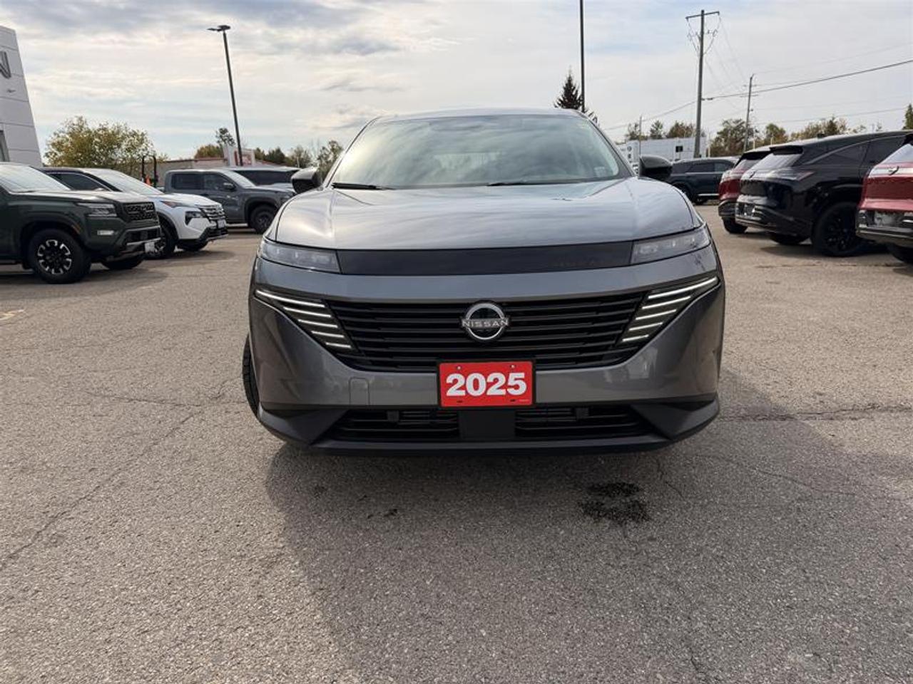 2025 Nissan Murano AWD SV Photo5