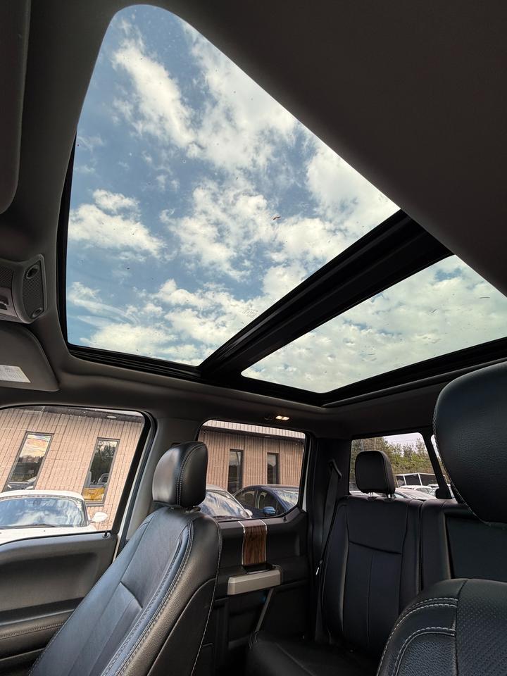 2018 Ford F-150 Lariat Photo