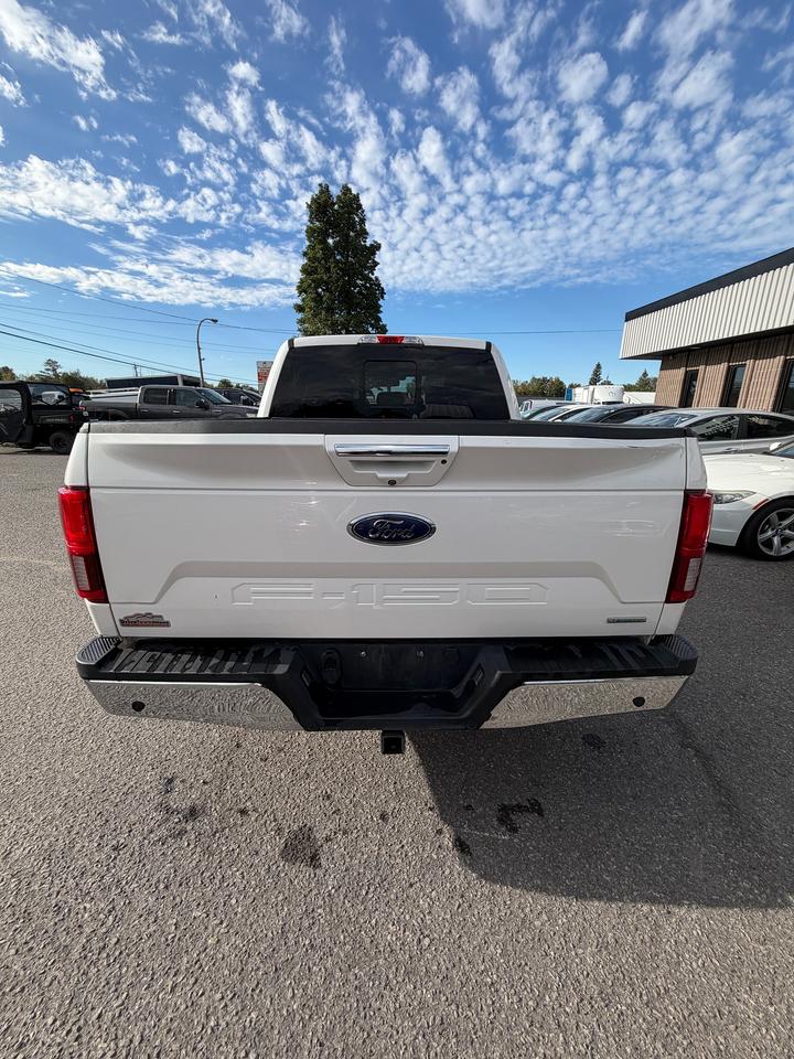 2018 Ford F-150 Lariat Photo3