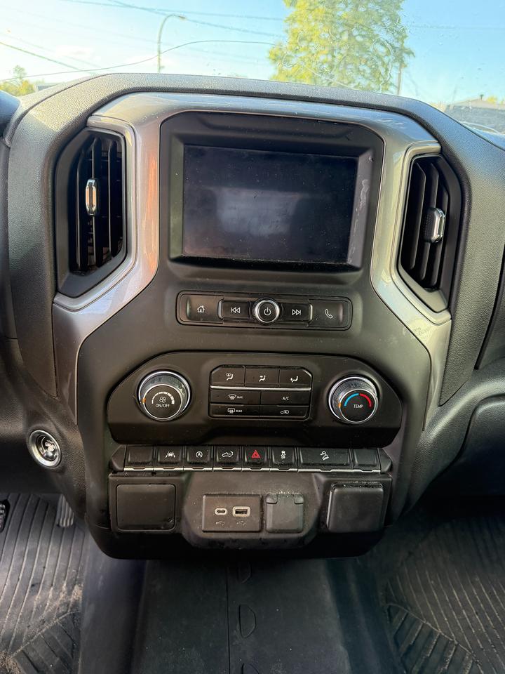 2022 Chevrolet Silverado 1500 Z71 TRAIL BOSS Photo