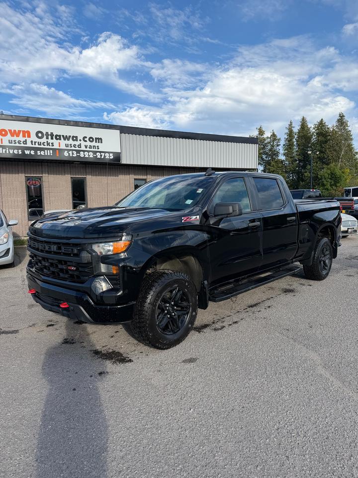 2022 Chevrolet Silverado 1500 Z71 TRAIL BOSS - Photo #1