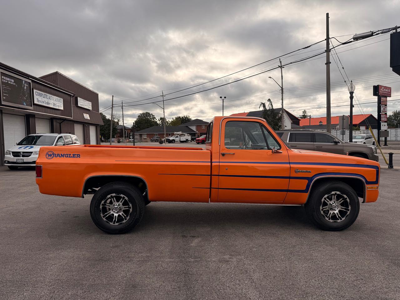 1985 Chevrolet Pickup (Other) C10, SQUARE BODY Photo
