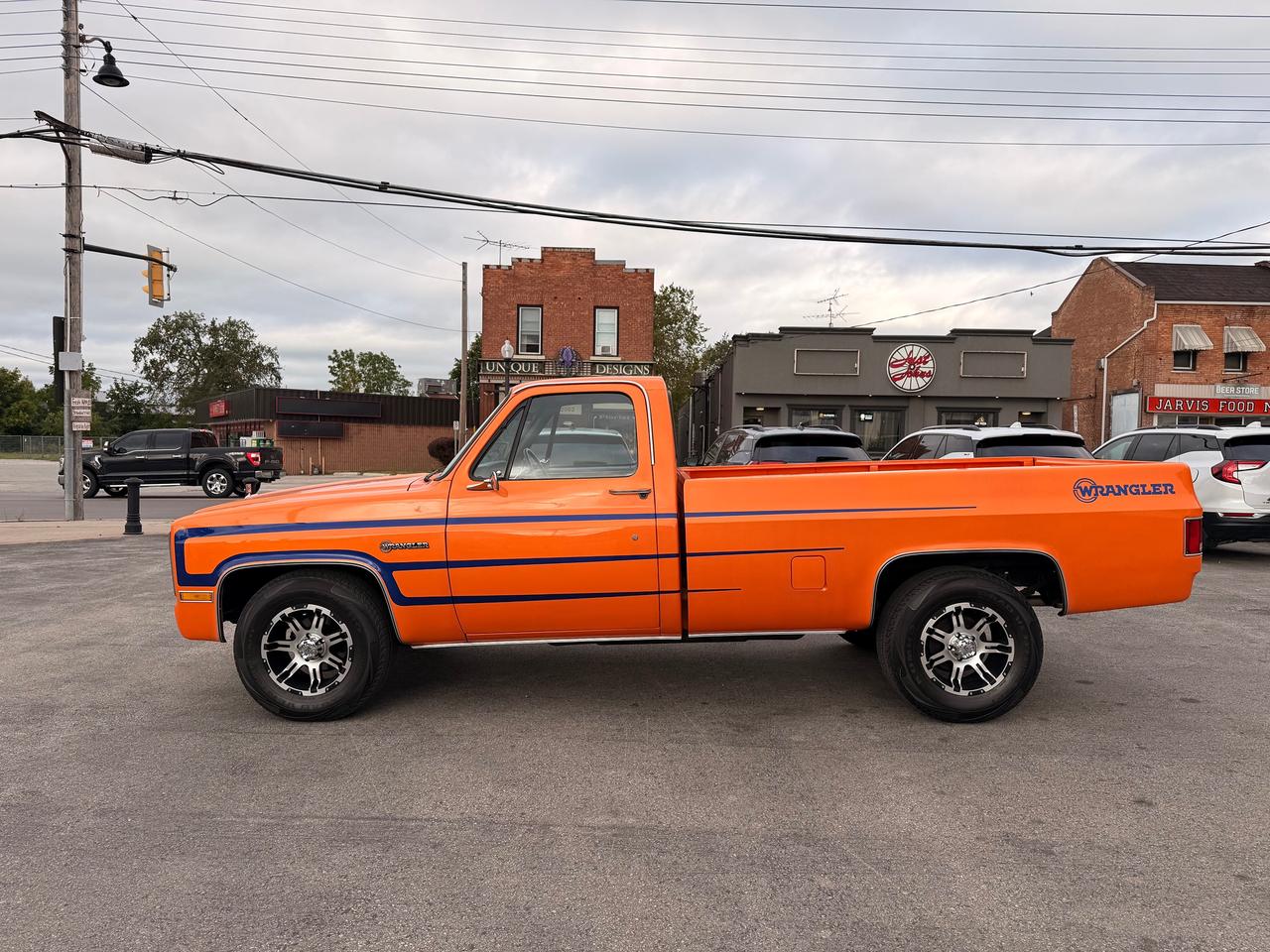1985 Chevrolet Pickup (Other) C10, SQUARE BODY Photo