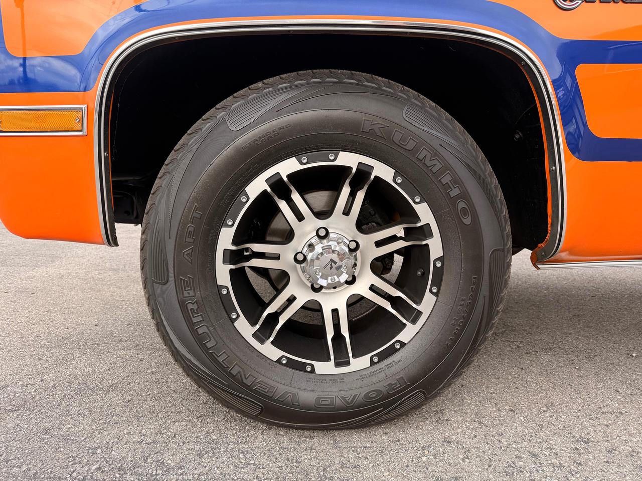 1985 Chevrolet Pickup (Other) C10, SQUARE BODY Photo