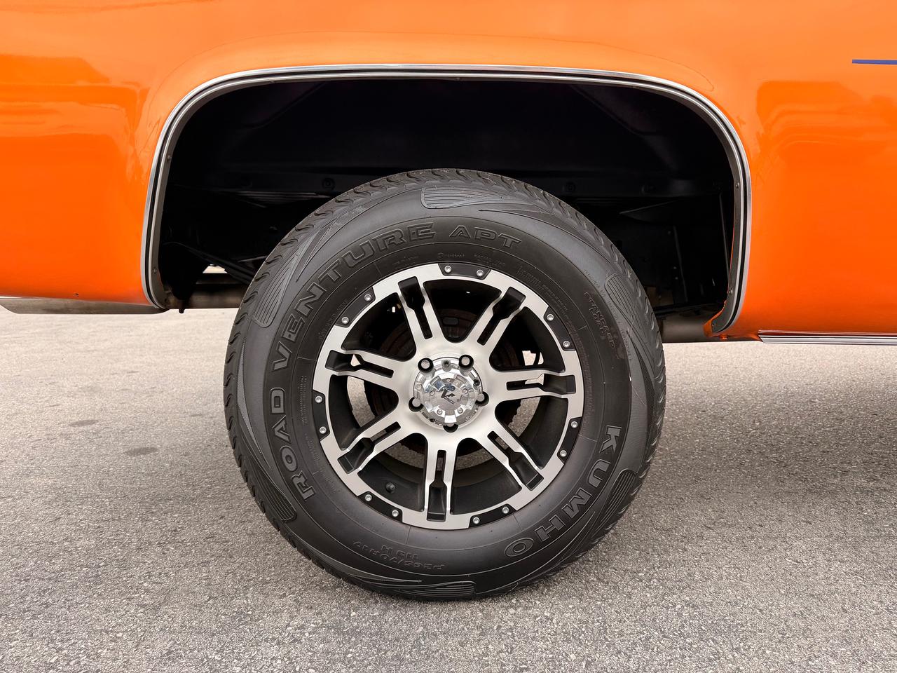 1985 Chevrolet Pickup (Other) C10, SQUARE BODY Photo