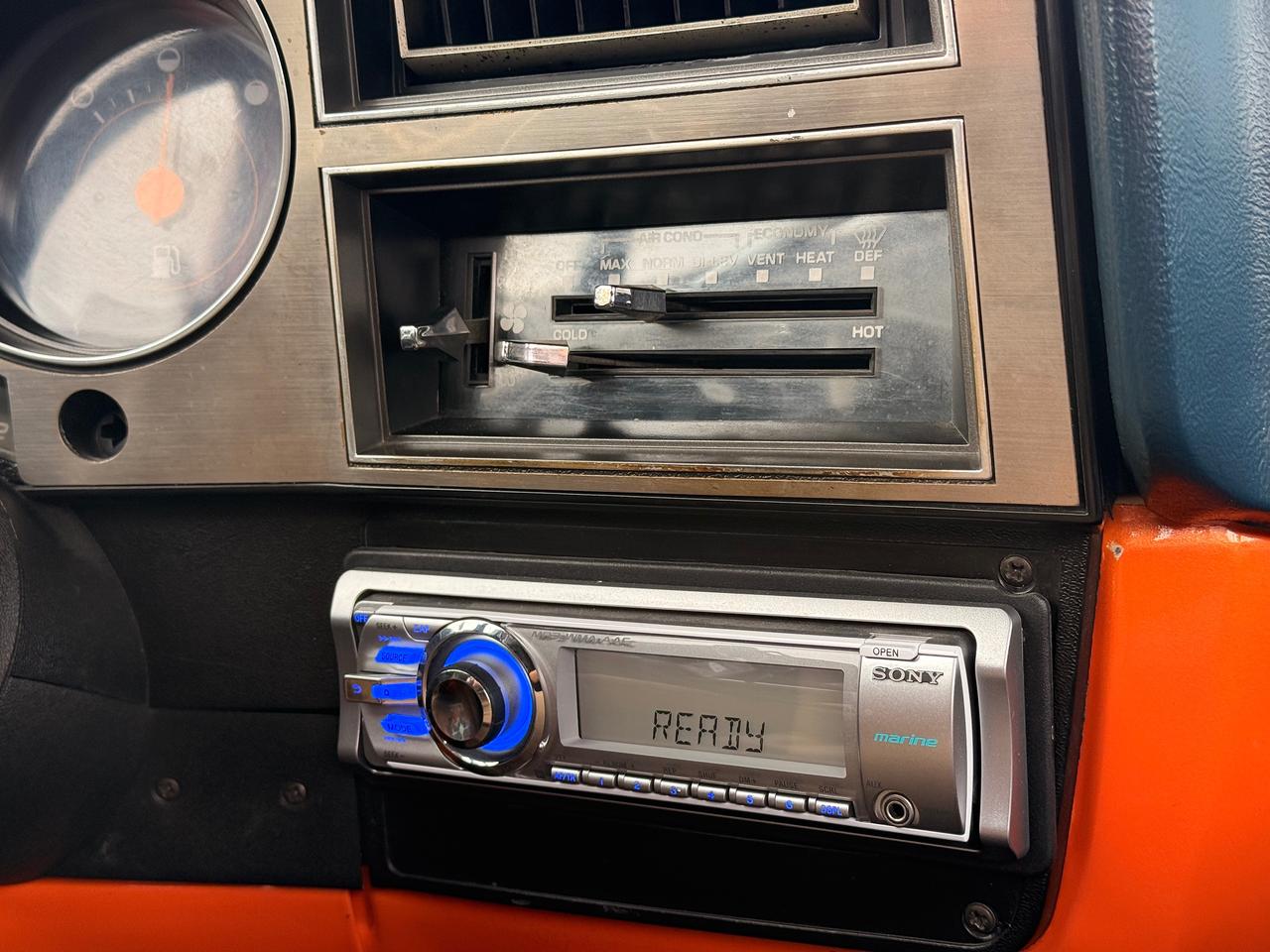 1985 Chevrolet Pickup (Other) C10, SQUARE BODY Photo
