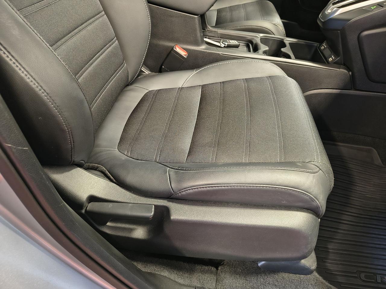 2022 Honda CR-V Sport Photo0