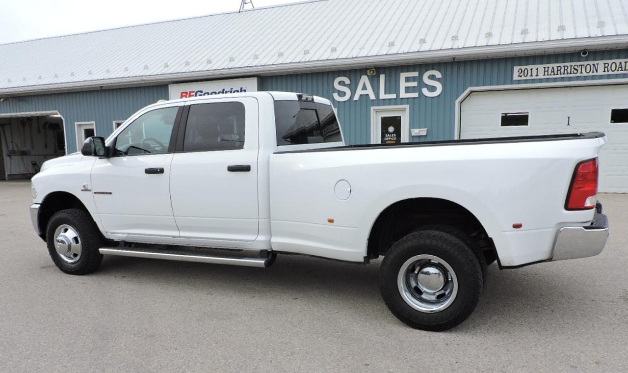 2014 RAM 3500 SLT Diesel 4X4 Well Oiled New Tires Only 168000 KM Photo